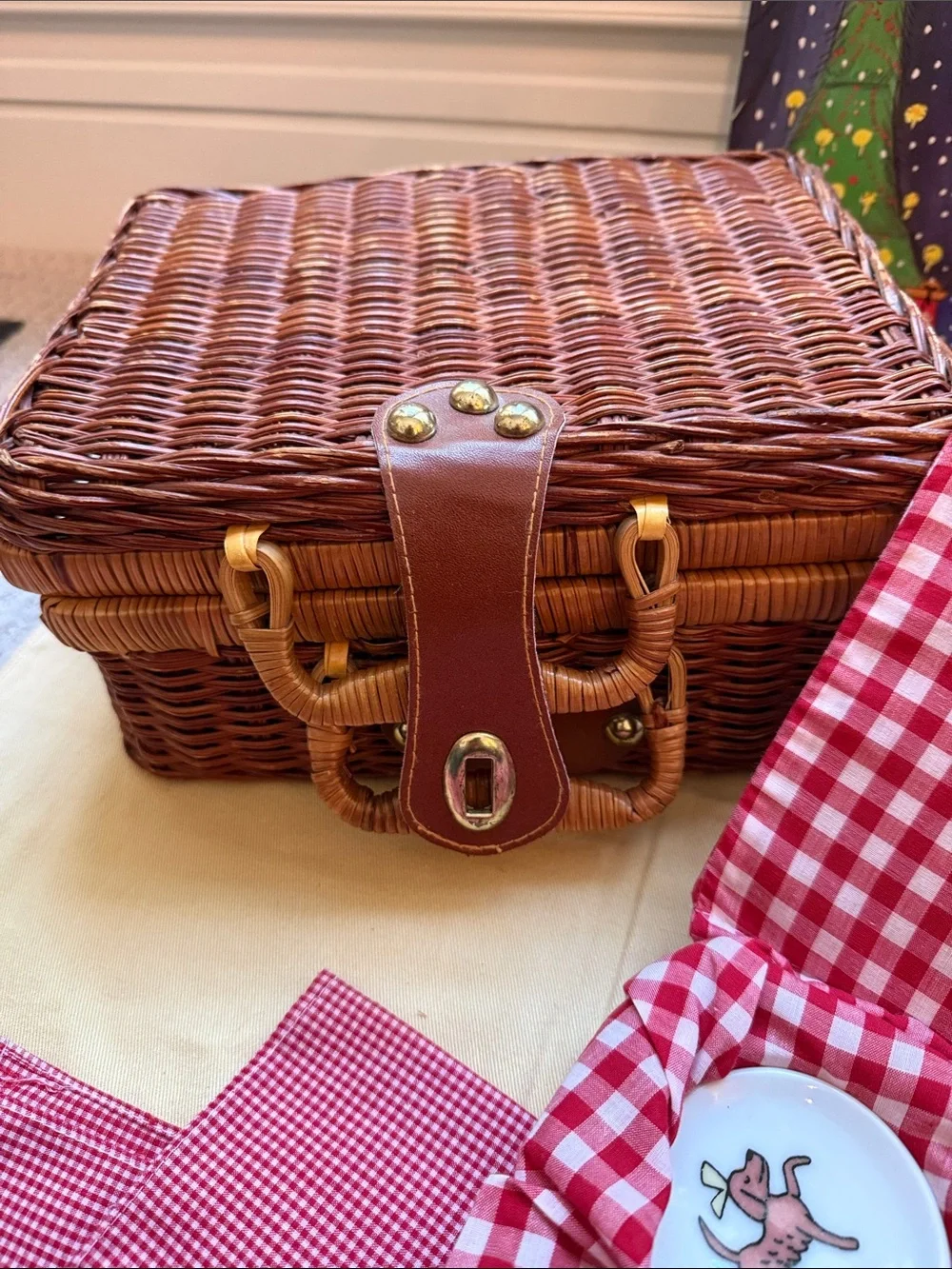 Madeline Vintage Wicker Picnic Basket Tea Set with Book
